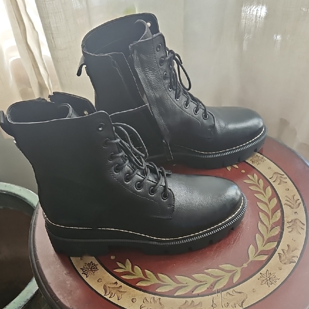 NWOT Sleek Black Lace-Up, side zipper boots